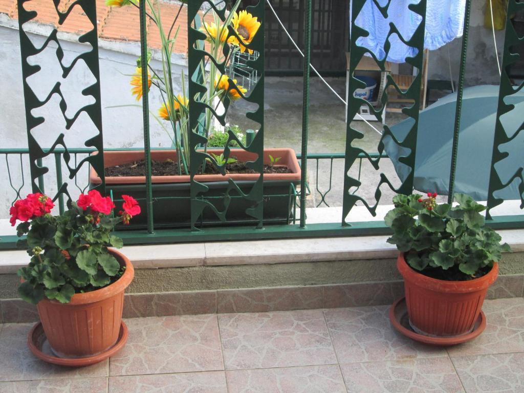 Charming Room With Balcony Split Ruang foto